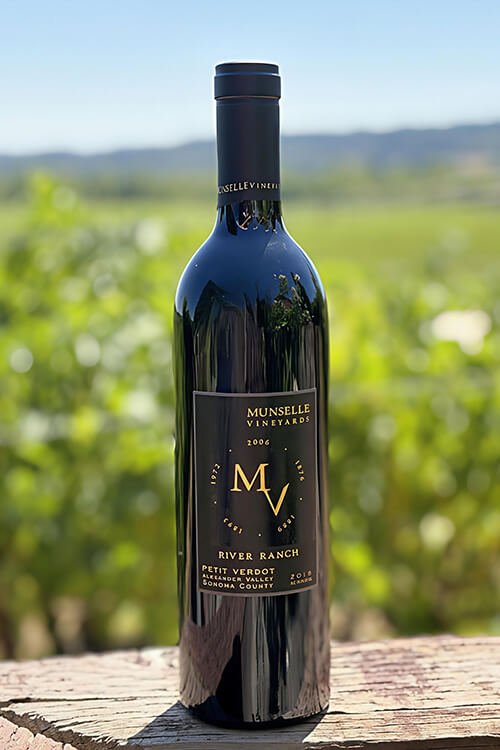 Munselle Vineyards 2018 River Ranch Petit Vardot bottle photo.